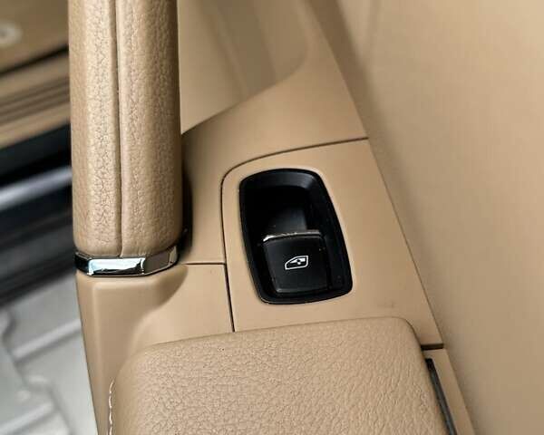 Черный Порше Каен, объемом двигателя 3.6 л и пробегом 337 тыс. км за 17300 $, фото 31 на Automoto.ua