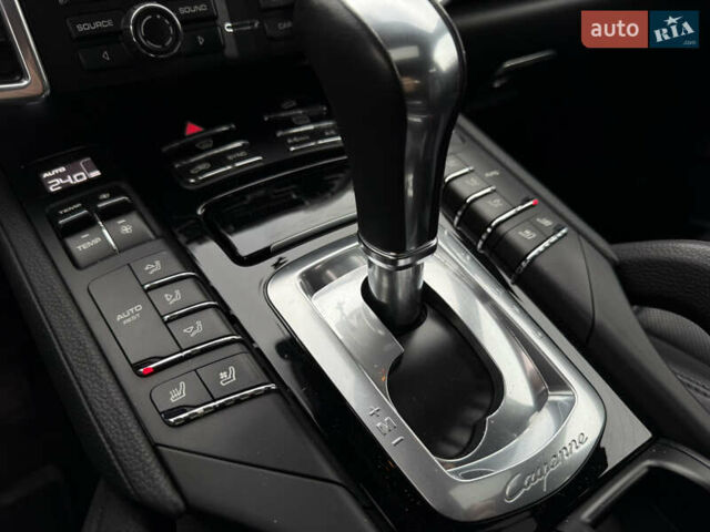 Чорний Порше Cayenne, об'ємом двигуна 3.6 л та пробігом 156 тис. км за 22300 $, фото 27 на Automoto.ua