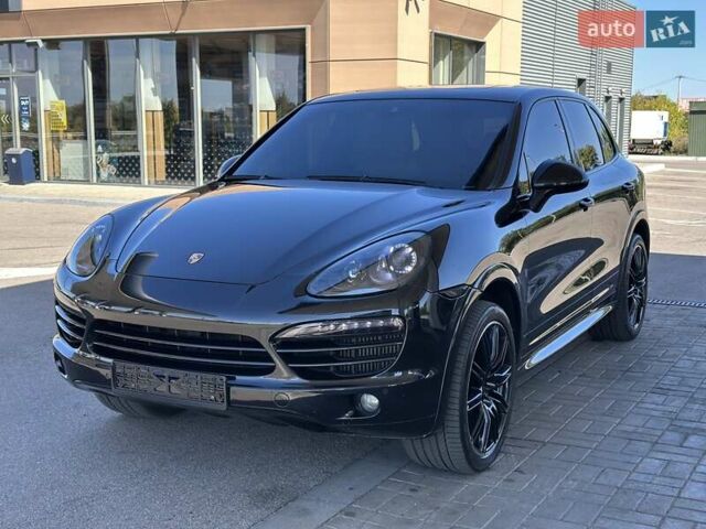 Чорний Порше Cayenne, об'ємом двигуна 2.97 л та пробігом 164 тис. км за 27999 $, фото 2 на Automoto.ua