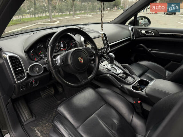 Чорний Порше Cayenne, об'ємом двигуна 3.6 л та пробігом 156 тис. км за 22300 $, фото 13 на Automoto.ua