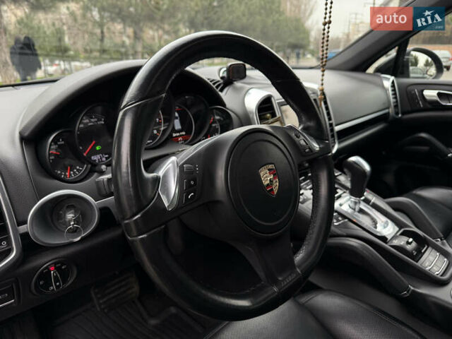Чорний Порше Cayenne, об'ємом двигуна 3.6 л та пробігом 156 тис. км за 22300 $, фото 19 на Automoto.ua