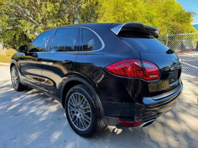 Чорний Порше Cayenne, об'ємом двигуна 3.6 л та пробігом 82 тис. км за 15000 $, фото 6 на Automoto.ua