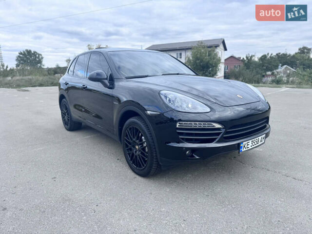 Черный Порше Каен, объемом двигателя 3 л и пробегом 169 тыс. км за 21400 $, фото 7 на Automoto.ua
