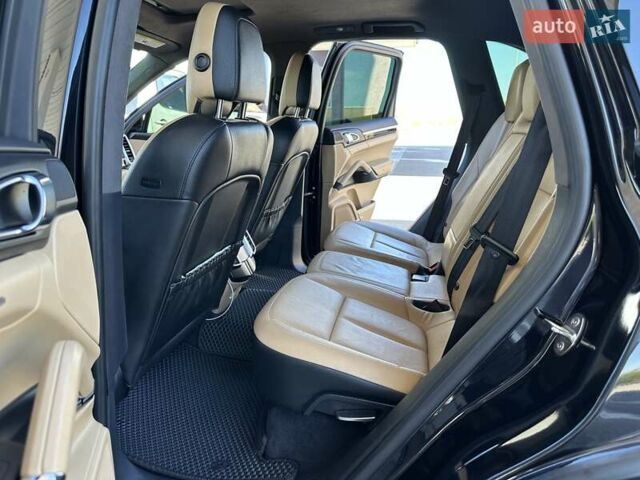 Чорний Порше Cayenne, об'ємом двигуна 2.97 л та пробігом 164 тис. км за 27999 $, фото 36 на Automoto.ua