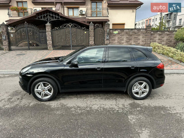 Чорний Порше Cayenne, об'ємом двигуна 3 л та пробігом 145 тис. км за 15900 $, фото 3 на Automoto.ua