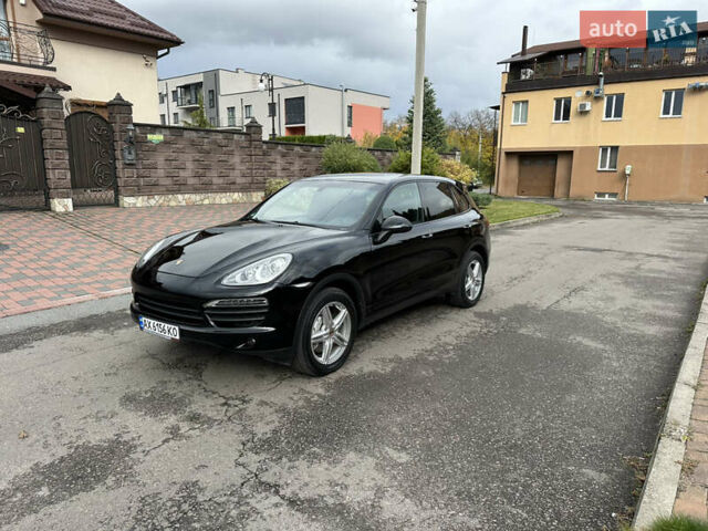 Чорний Порше Cayenne, об'ємом двигуна 3 л та пробігом 145 тис. км за 15900 $, фото 2 на Automoto.ua