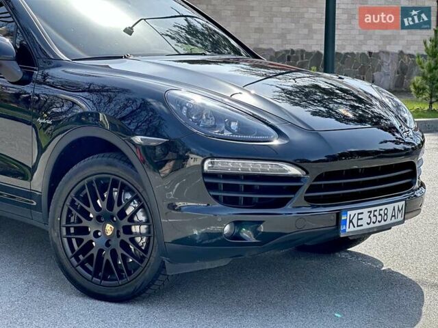 Черный Порше Каен, объемом двигателя 3 л и пробегом 165 тыс. км за 21500 $, фото 5 на Automoto.ua