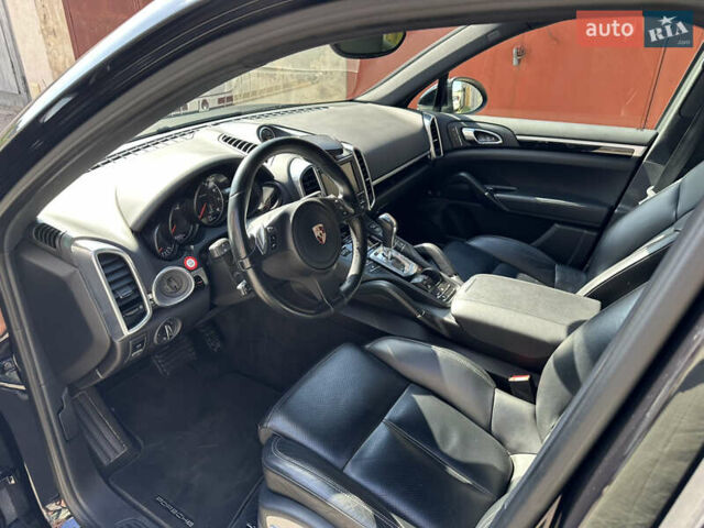 Чорний Порше Cayenne, об'ємом двигуна 3.6 л та пробігом 137 тис. км за 23500 $, фото 11 на Automoto.ua