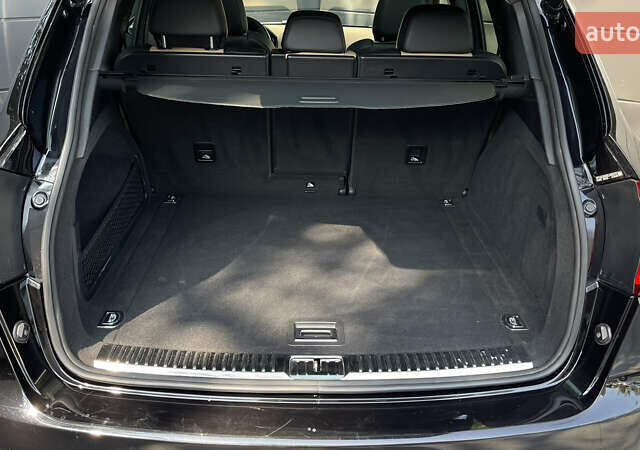 Черный Порше Каен, объемом двигателя 3.6 л и пробегом 124 тыс. км за 25800 $, фото 4 на Automoto.ua