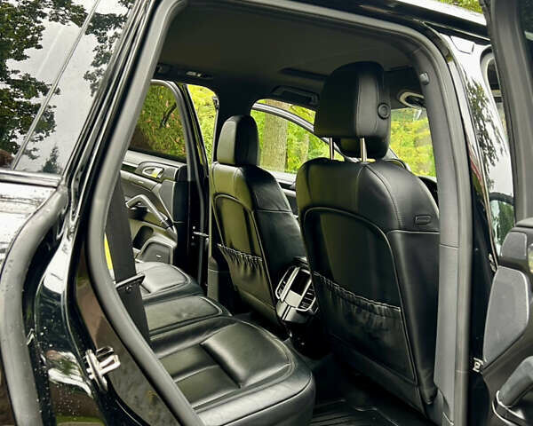 Черный Порше Каен, объемом двигателя 3.6 л и пробегом 201 тыс. км за 26900 $, фото 18 на Automoto.ua