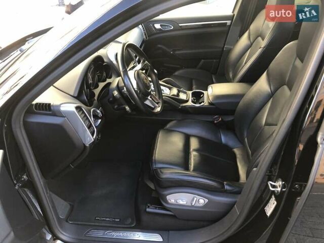 Черный Порше Каен, объемом двигателя 3 л и пробегом 111 тыс. км за 32989 $, фото 5 на Automoto.ua