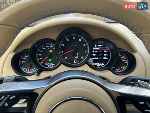 Чорний Порше Cayenne, об'ємом двигуна 3.6 л та пробігом 270 тис. км за 22500 $, фото 20 на Automoto.ua