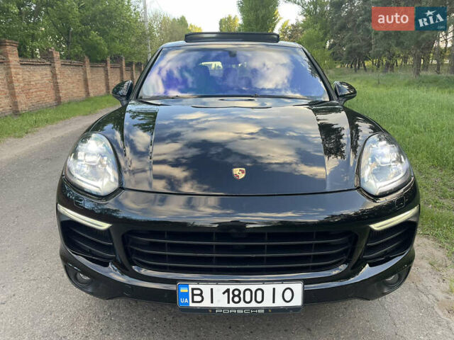 Черный Порше Каен, объемом двигателя 3 л и пробегом 223 тыс. км за 31000 $, фото 13 на Automoto.ua