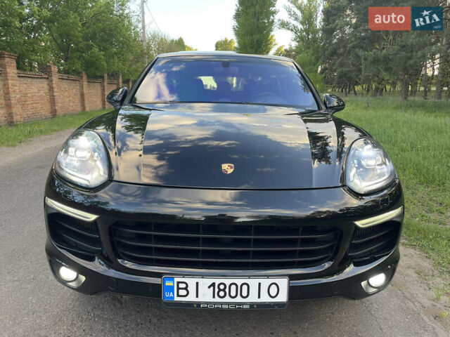 Черный Порше Каен, объемом двигателя 3 л и пробегом 223 тыс. км за 31000 $, фото 5 на Automoto.ua