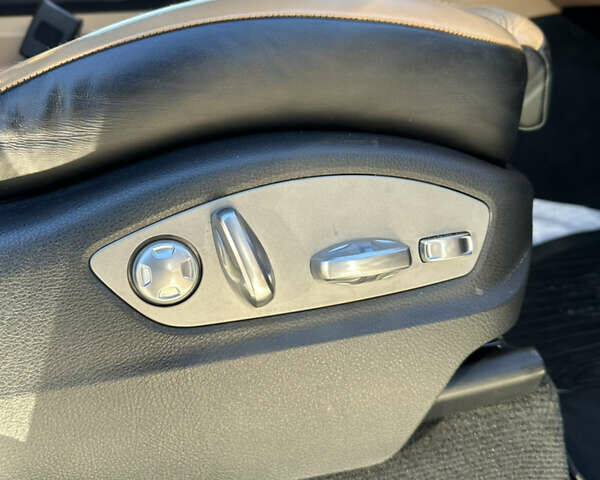 Черный Порше Каен, объемом двигателя 3 л и пробегом 170 тыс. км за 34999 $, фото 34 на Automoto.ua