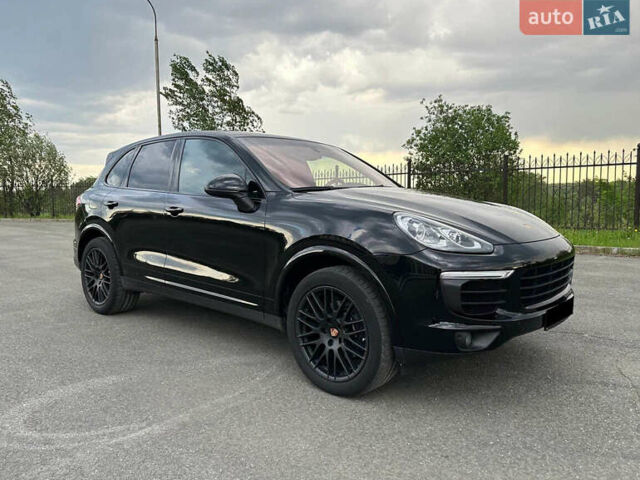 Чорний Порше Cayenne, об'ємом двигуна 2.97 л та пробігом 160 тис. км за 30000 $, фото 6 на Automoto.ua