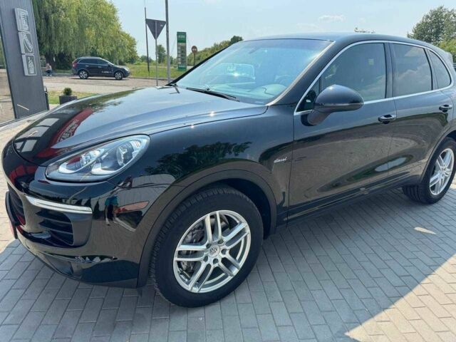 Черный Порше Каен, объемом двигателя 3 л и пробегом 170 тыс. км за 33500 $, фото 1 на Automoto.ua