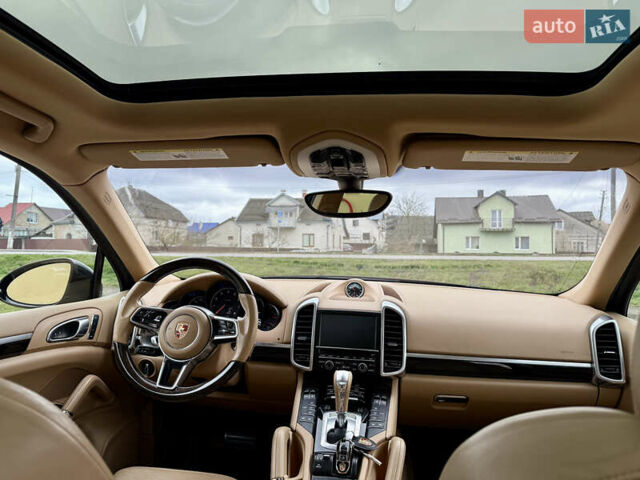 Чорний Порше Cayenne, об'ємом двигуна 3.6 л та пробігом 138 тис. км за 31000 $, фото 29 на Automoto.ua