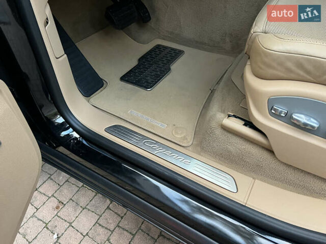 Черный Порше Каен, объемом двигателя 3.6 л и пробегом 274 тыс. км за 24950 $, фото 126 на Automoto.ua