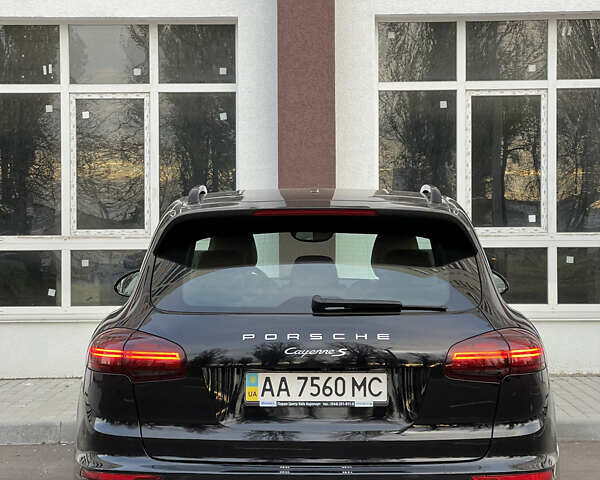 Чорний Порше Cayenne, об'ємом двигуна 3.6 л та пробігом 245 тис. км за 35550 $, фото 4 на Automoto.ua