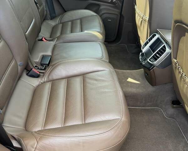 Черный Порше Каен, объемом двигателя 3 л и пробегом 124 тыс. км за 38000 $, фото 21 на Automoto.ua