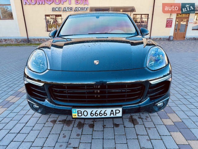 Чорний Порше Cayenne, об'ємом двигуна 3.6 л та пробігом 138 тис. км за 31000 $, фото 4 на Automoto.ua