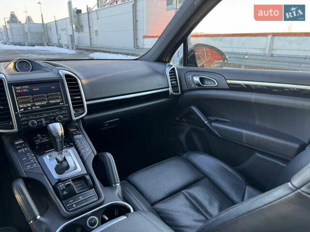 Чорний Порше Cayenne, об'ємом двигуна 3.6 л та пробігом 88 тис. км за 23950 $, фото 46 на Automoto.ua