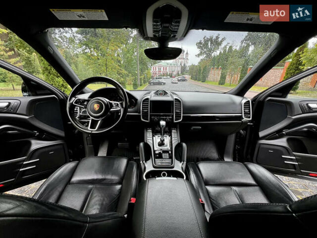 Черный Порше Каен, объемом двигателя 3.6 л и пробегом 201 тыс. км за 26900 $, фото 20 на Automoto.ua