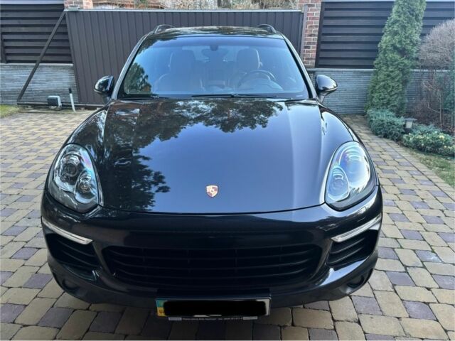 Черный Порше Каен, объемом двигателя 3.6 л и пробегом 42 тыс. км за 30000 $, фото 1 на Automoto.ua