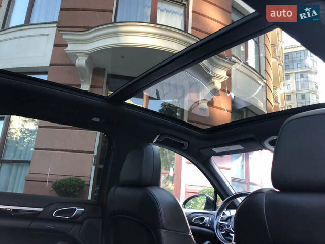 Черный Порше Каен, объемом двигателя 3 л и пробегом 110 тыс. км за 34000 $, фото 28 на Automoto.ua