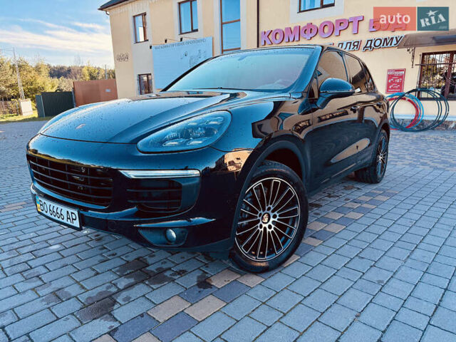Чорний Порше Cayenne, об'ємом двигуна 3.6 л та пробігом 138 тис. км за 31000 $, фото 3 на Automoto.ua