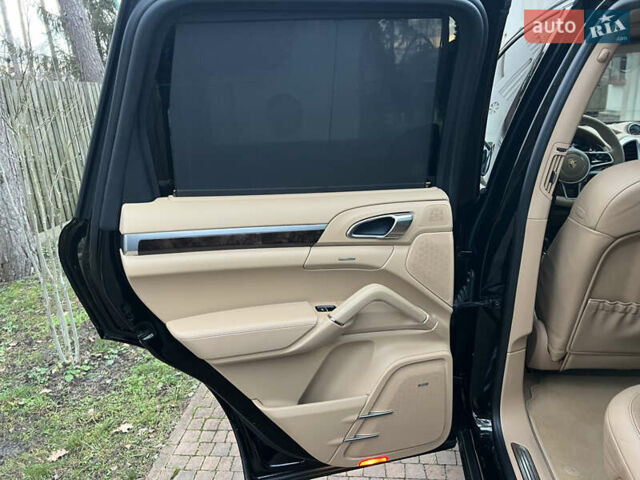 Черный Порше Каен, объемом двигателя 3.6 л и пробегом 274 тыс. км за 24950 $, фото 61 на Automoto.ua