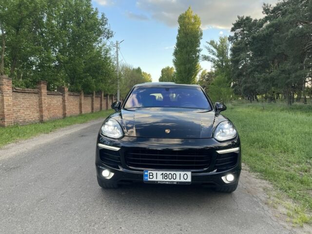 Черный Порше Каен, объемом двигателя 3 л и пробегом 228 тыс. км за 28000 $, фото 3 на Automoto.ua