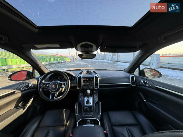 Чорний Порше Cayenne, об'ємом двигуна 3.6 л та пробігом 88 тис. км за 23950 $, фото 44 на Automoto.ua