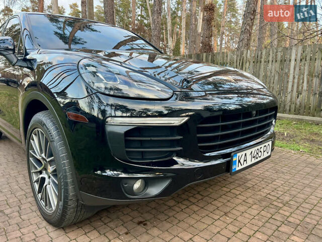 Черный Порше Каен, объемом двигателя 3.6 л и пробегом 274 тыс. км за 24950 $, фото 92 на Automoto.ua