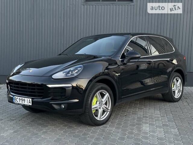 Чорний Порше Cayenne, об'ємом двигуна 3 л та пробігом 117 тис. км за 36500 $, фото 1 на Automoto.ua