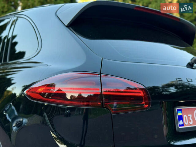 Чорний Порше Cayenne, об'ємом двигуна 2.97 л та пробігом 298 тис. км за 31500 $, фото 18 на Automoto.ua