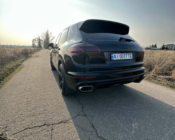 Чорний Порше Cayenne, об'ємом двигуна 2.97 л та пробігом 140 тис. км за 32500 $, фото 5 на Automoto.ua
