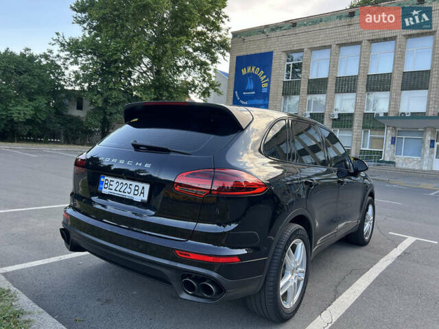 Чорний Порше Cayenne, об'ємом двигуна 3 л та пробігом 248 тис. км за 31000 $, фото 3 на Automoto.ua