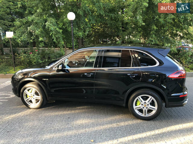 Черный Порше Каен, объемом двигателя 3 л и пробегом 110 тыс. км за 34000 $, фото 41 на Automoto.ua