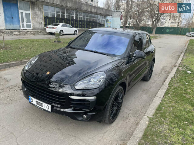 Черный Порше Каен, объемом двигателя 3 л и пробегом 223 тыс. км за 31000 $, фото 4 на Automoto.ua