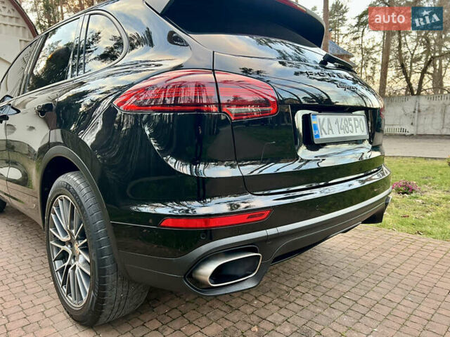 Черный Порше Каен, объемом двигателя 3.6 л и пробегом 274 тыс. км за 24950 $, фото 107 на Automoto.ua