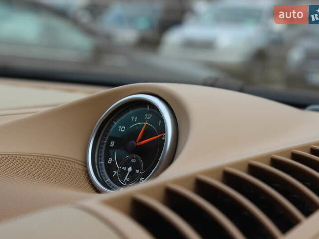 Черный Порше Каен, объемом двигателя 2.97 л и пробегом 196 тыс. км за 32000 $, фото 21 на Automoto.ua