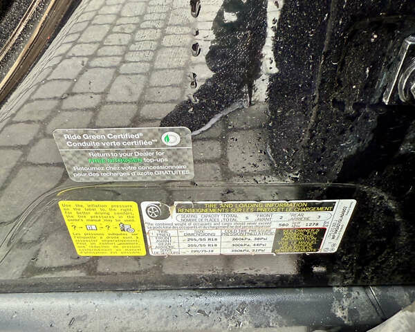 Черный Порше Каен, объемом двигателя 3.6 л и пробегом 134 тыс. км за 32000 $, фото 56 на Automoto.ua