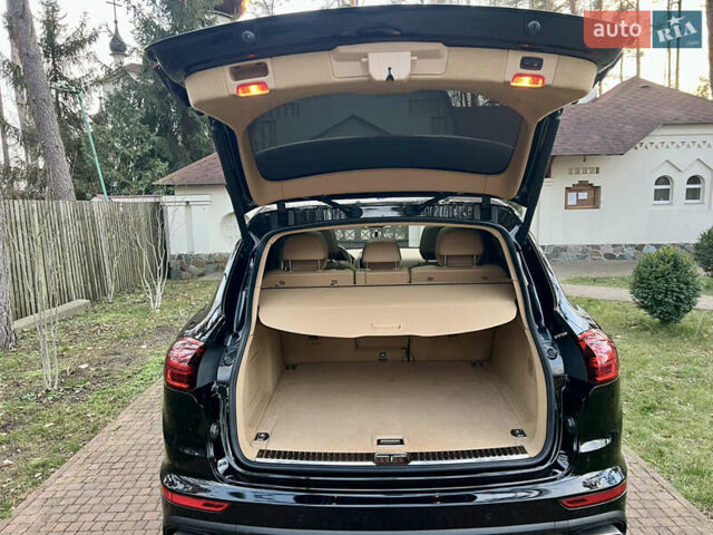 Черный Порше Каен, объемом двигателя 3.6 л и пробегом 274 тыс. км за 24950 $, фото 28 на Automoto.ua