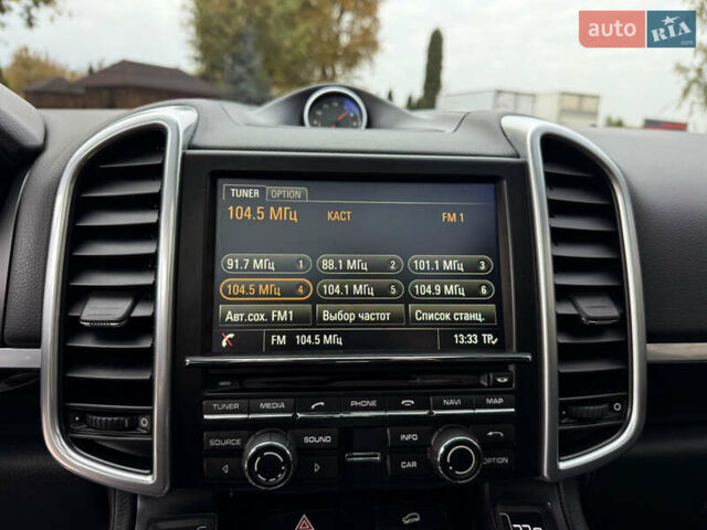 Порше Cayenne 2015 у Тернополі на Automoto.ua Чорний Порше Cayenne, об'ємом двигуна 2.97 л та пробігом 298 тис. км за 29900 $, фото 31 на Automoto.ua