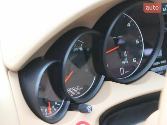 Черный Порше Каен, объемом двигателя 2.97 л и пробегом 196 тыс. км за 32000 $, фото 15 на Automoto.ua