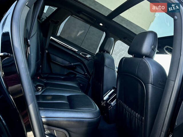 Черный Порше Каен, объемом двигателя 3 л и пробегом 101 тыс. км за 32000 $, фото 20 на Automoto.ua