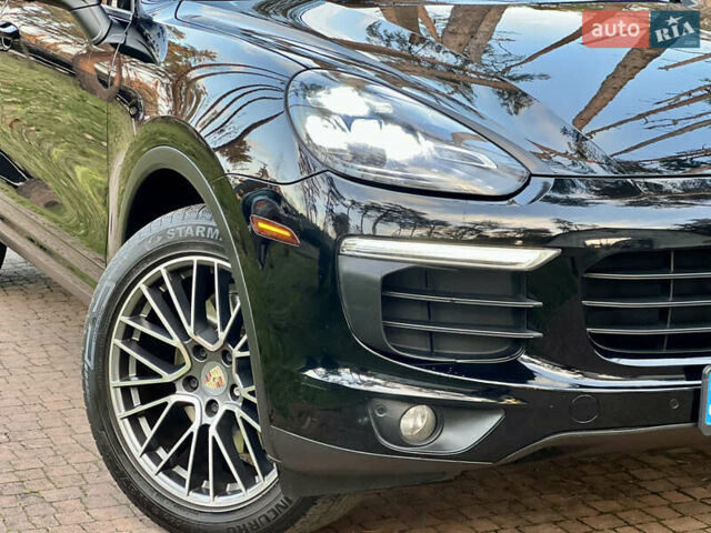 Черный Порше Каен, объемом двигателя 3.6 л и пробегом 274 тыс. км за 24950 $, фото 6 на Automoto.ua