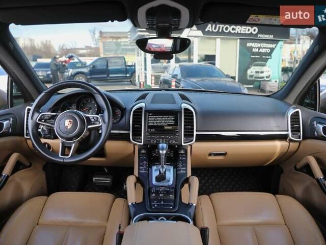 Чорний Порше Cayenne, об'ємом двигуна 3.6 л та пробігом 85 тис. км за 31000 $, фото 11 на Automoto.ua